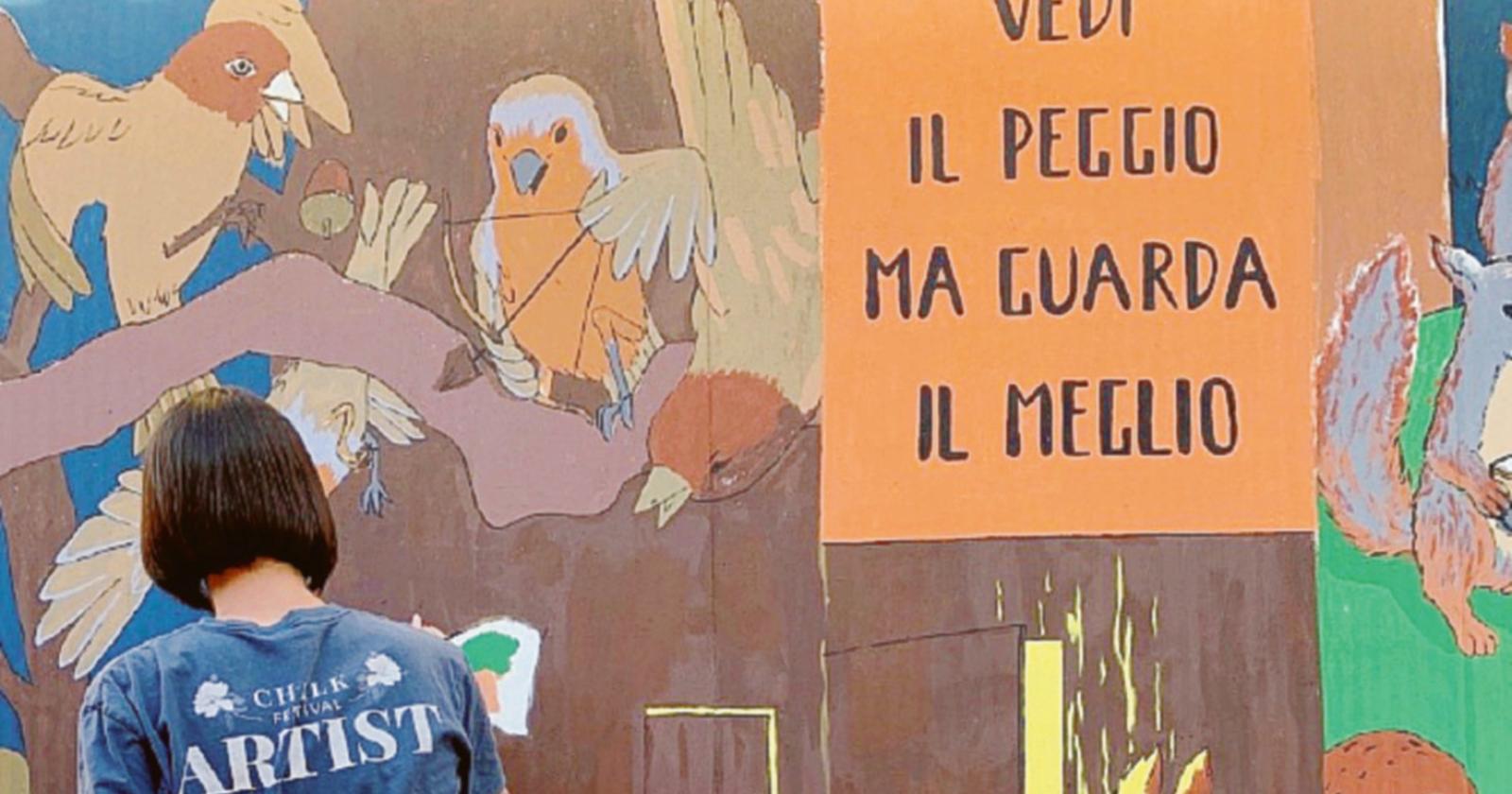Gli scout e il murale alla sede di via Alfieri
