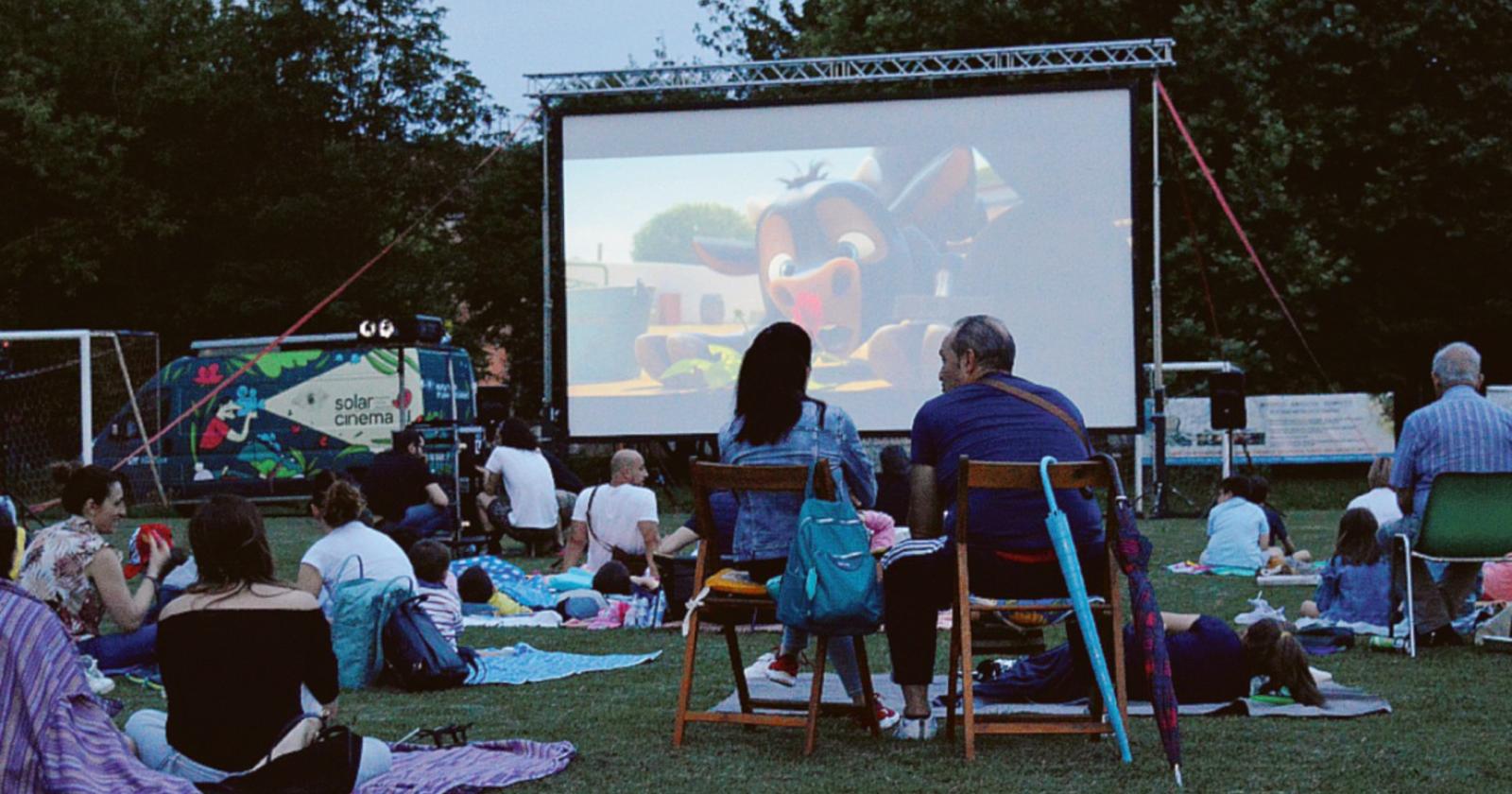 Il film sotto le stelle finisce al cinema