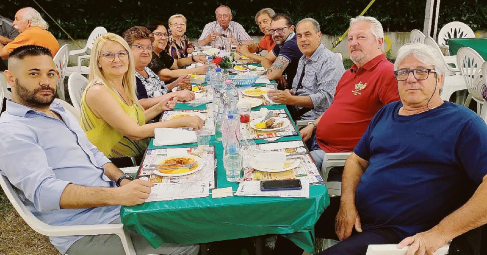 Raganella, finale da spettacolo