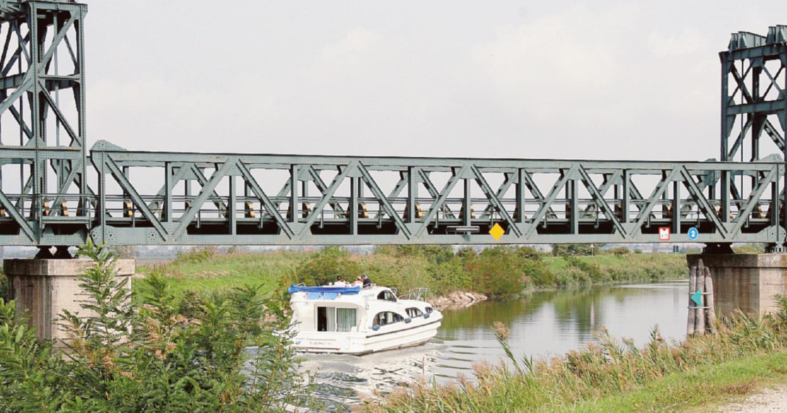 Un nuovo ponte sul Canalbianco