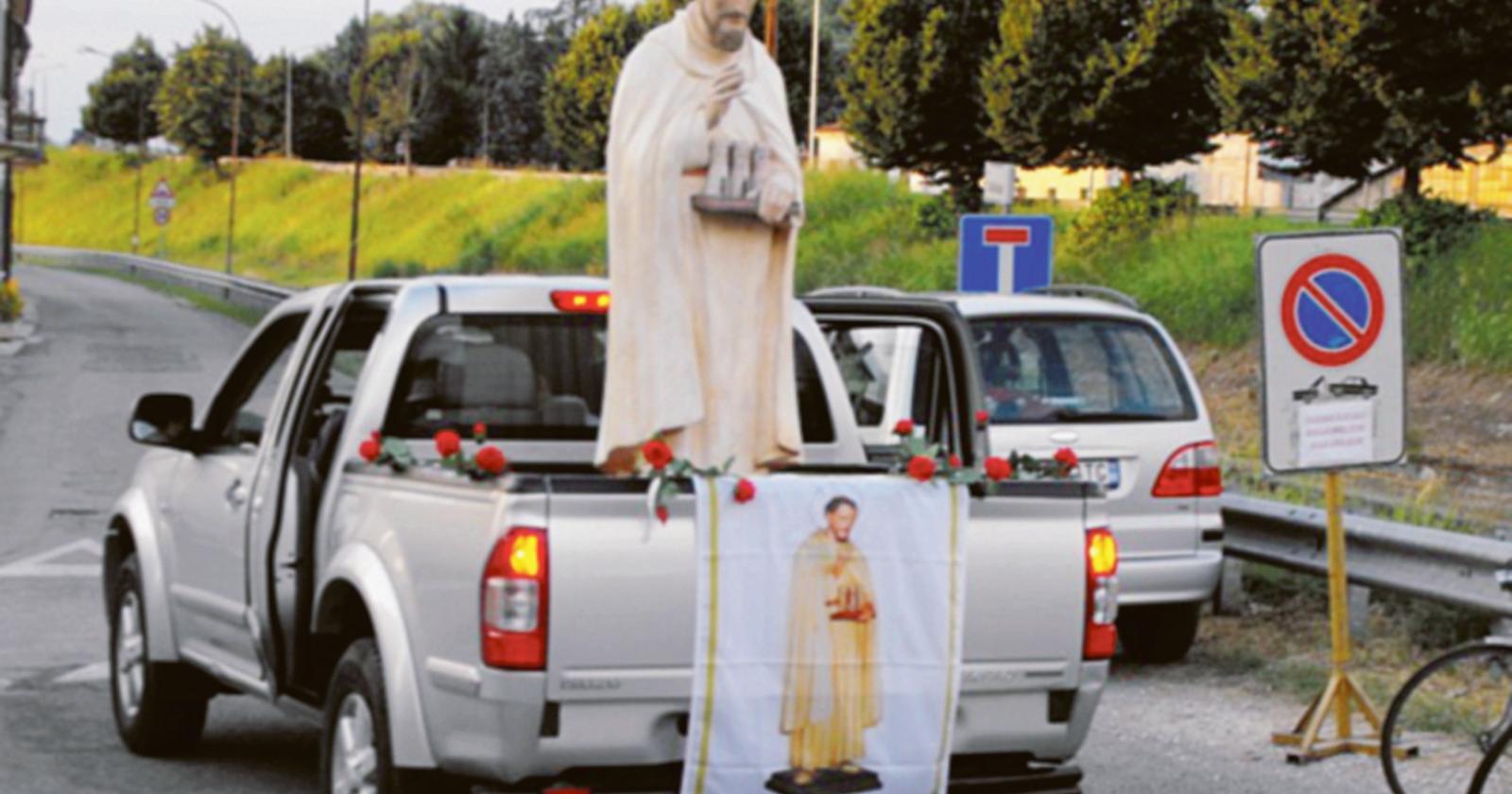 La comunità celebra il patrono