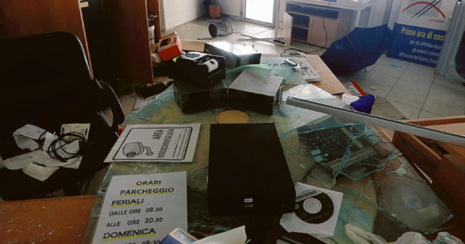 E' già il regno di abbandono e degrado