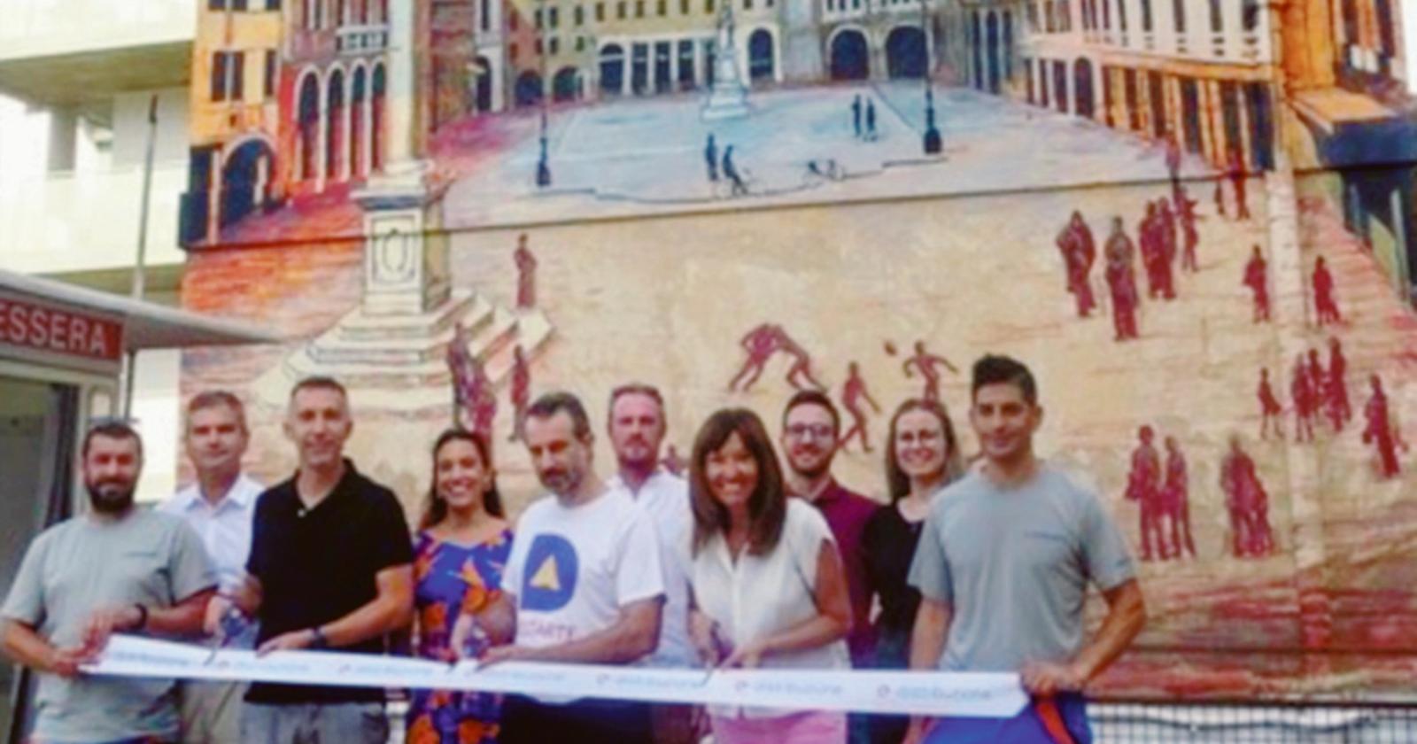 Il murale che celebra rugby e territorio