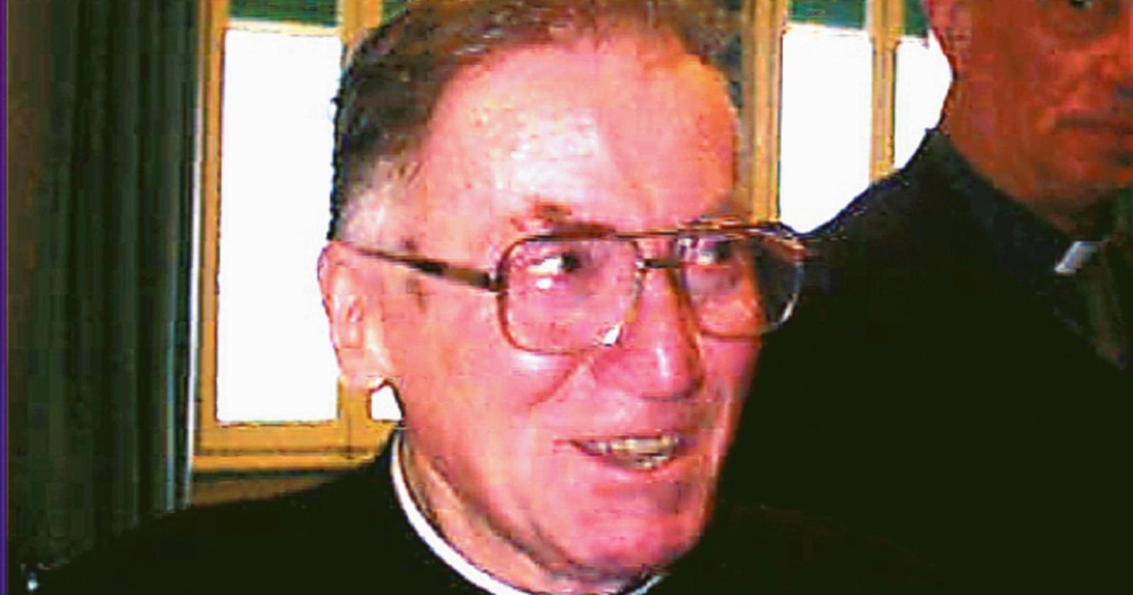 Addio a don Antonio Bertoli 