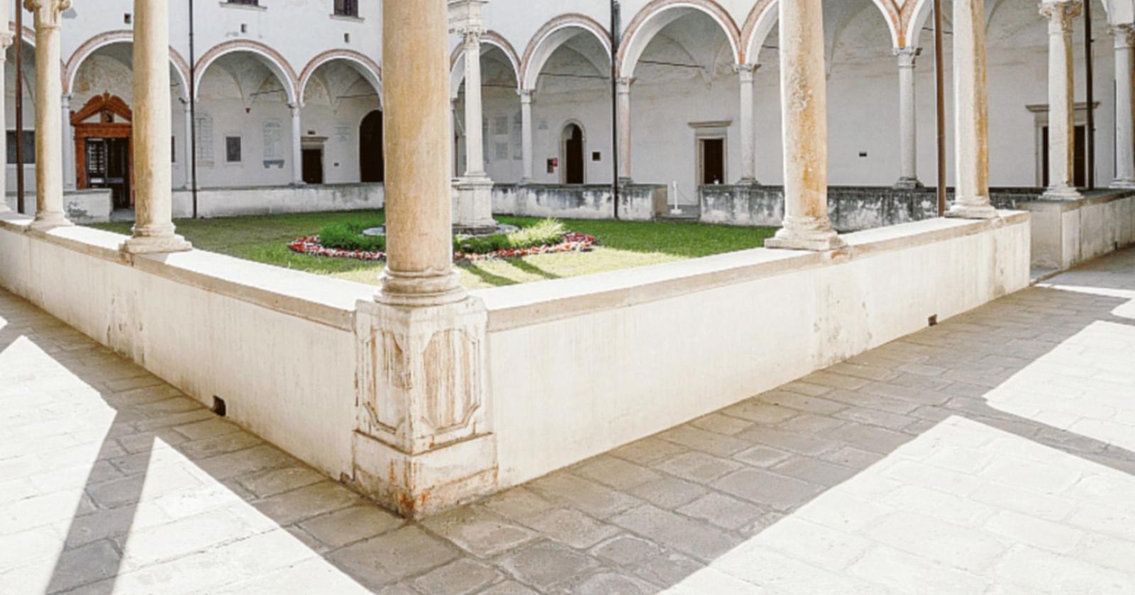 Letture, calici e gelati 