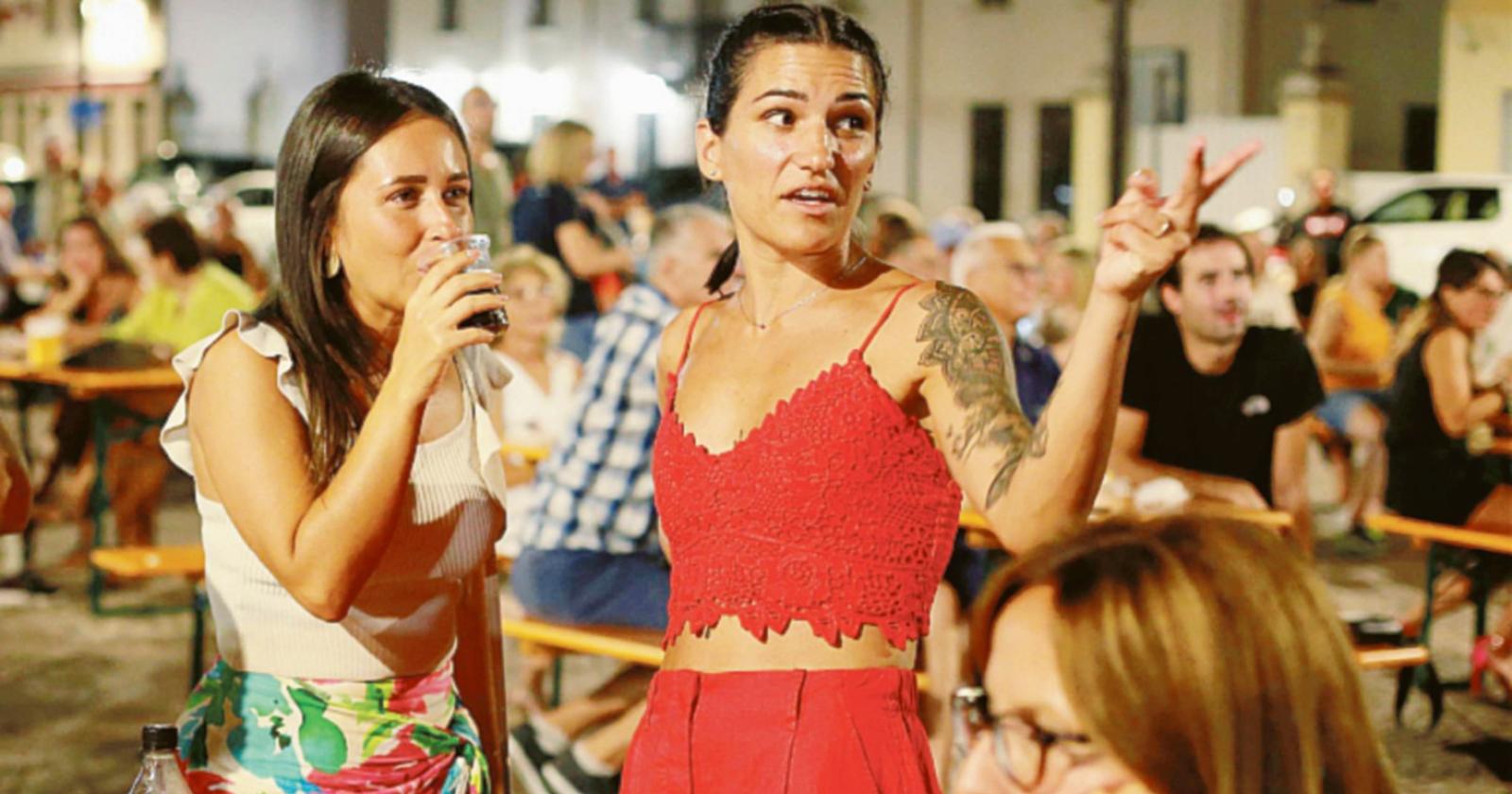 Musica e tavolate in piazza