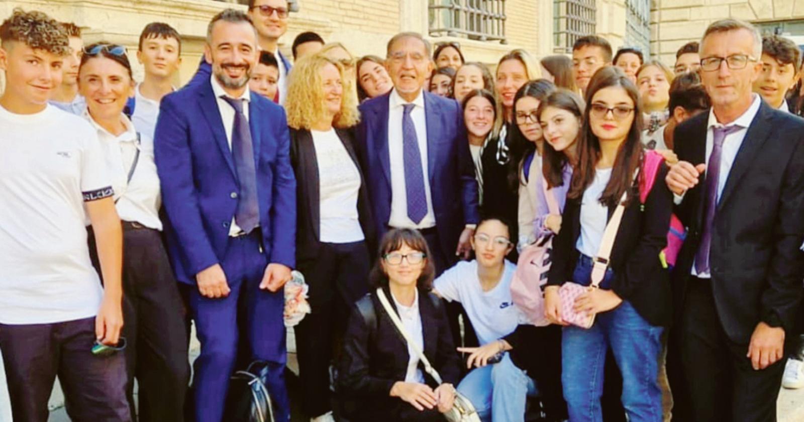 Gli studenti in visita al Senato