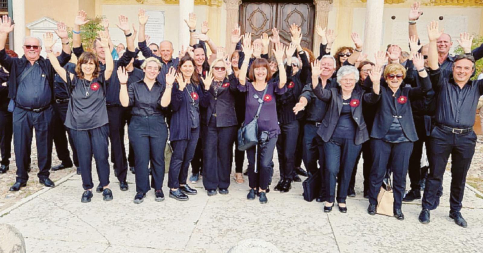 La corale in scena a Curtatone