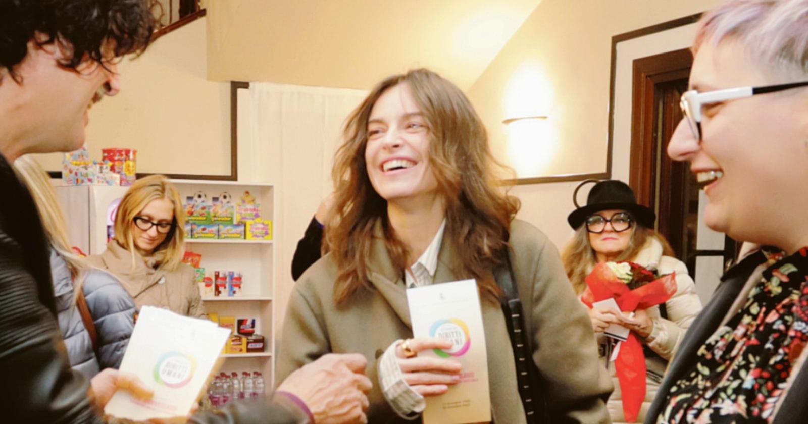 Kasia Smutniak e il dramma dei muri