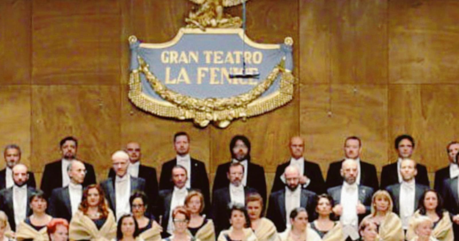 Solisti Veneti e coro La Fenice In Messa ed Elegia pucciniana