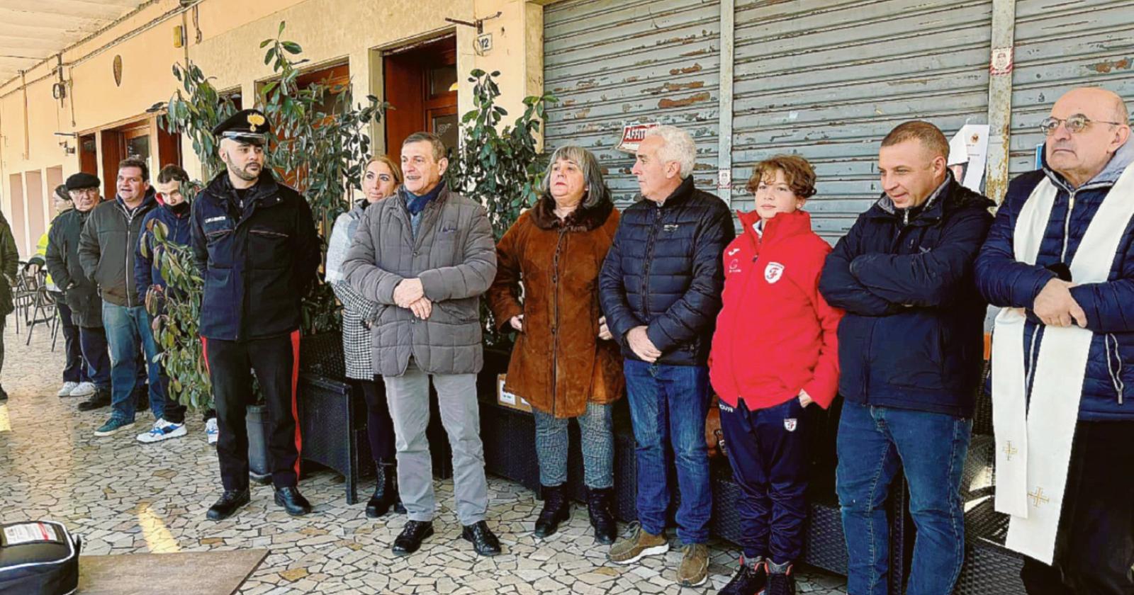 Un nuovo defibrillatore in città