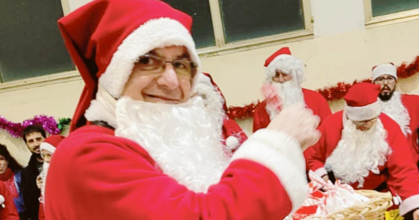 Il sindaco con i Babbi Natale