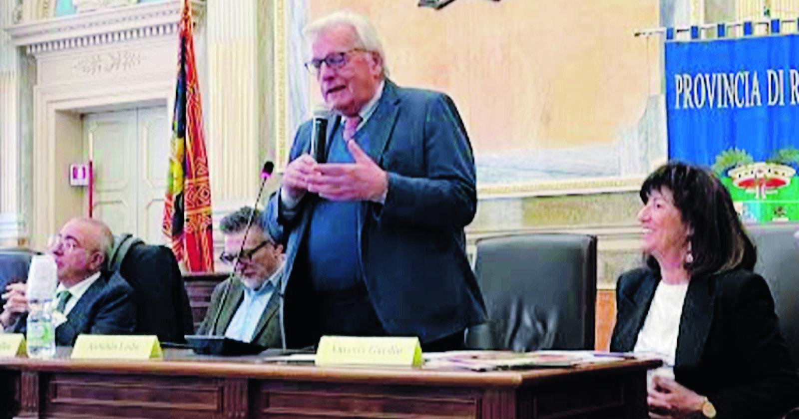 Concorso in versi, 526 componimenti delle scuole