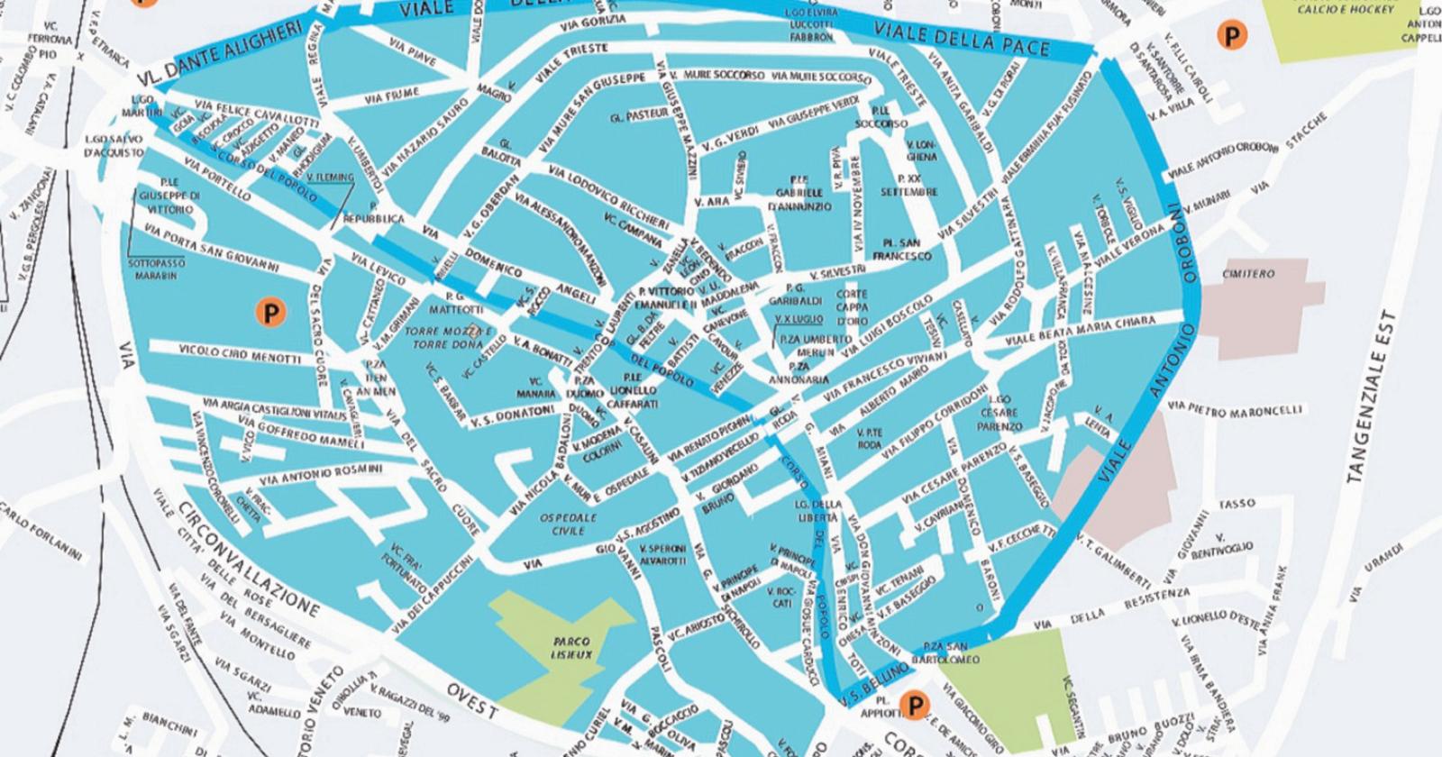 Oggi in centro solo a piedi o in bici