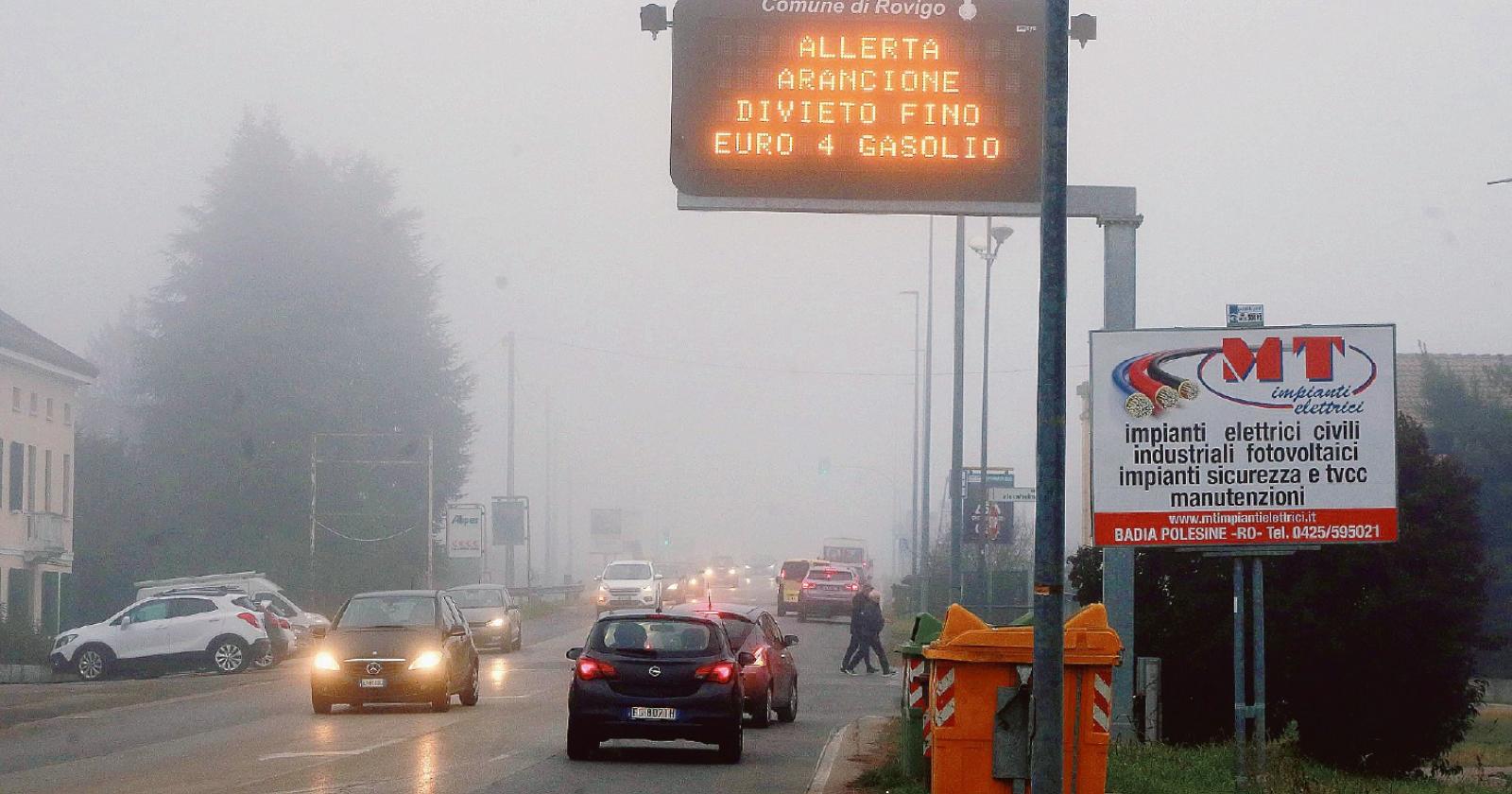 Aria: siamo la sesta citt&agrave; pi&ugrave; inquinata d'Italia