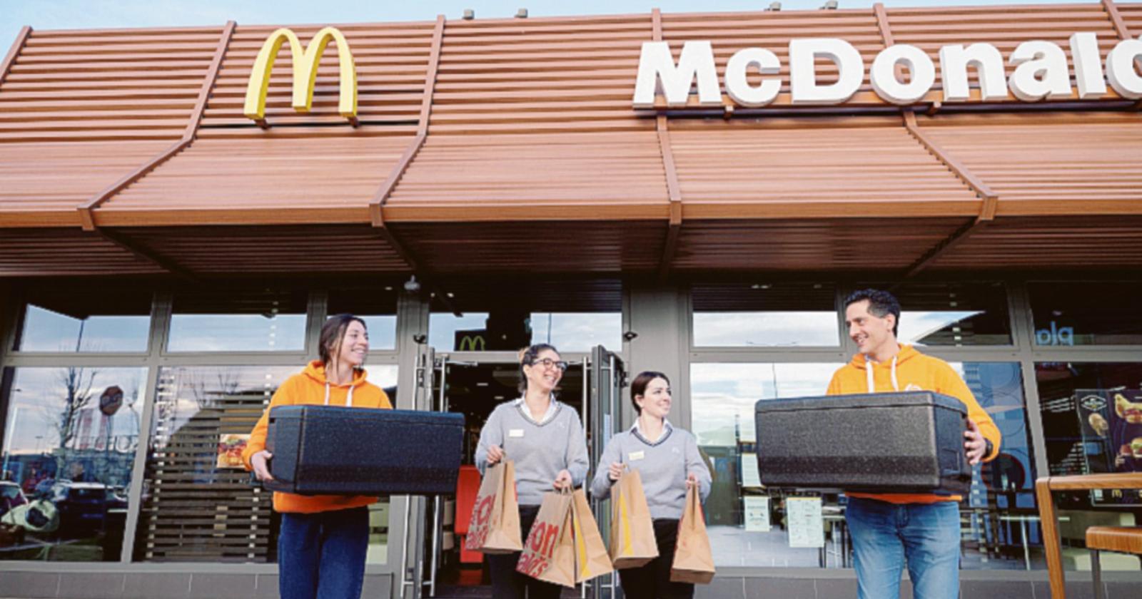 Da McDonald’s 50 pasti a settimana per i poveri