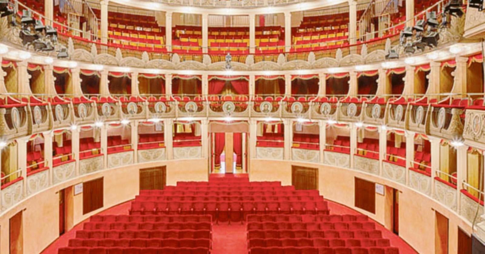 “Teatro Sociale, volano della città”