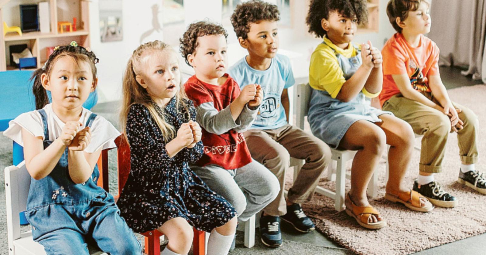 Scuole aperte grazie agli stranieri