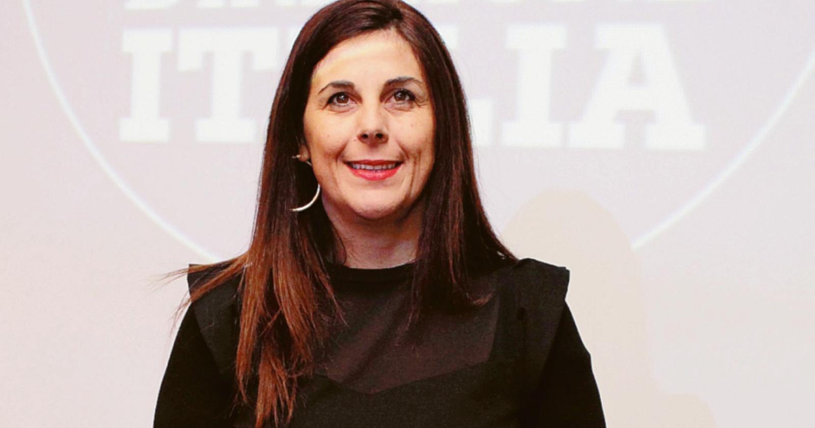 Provinciali, un intrigo al femminile