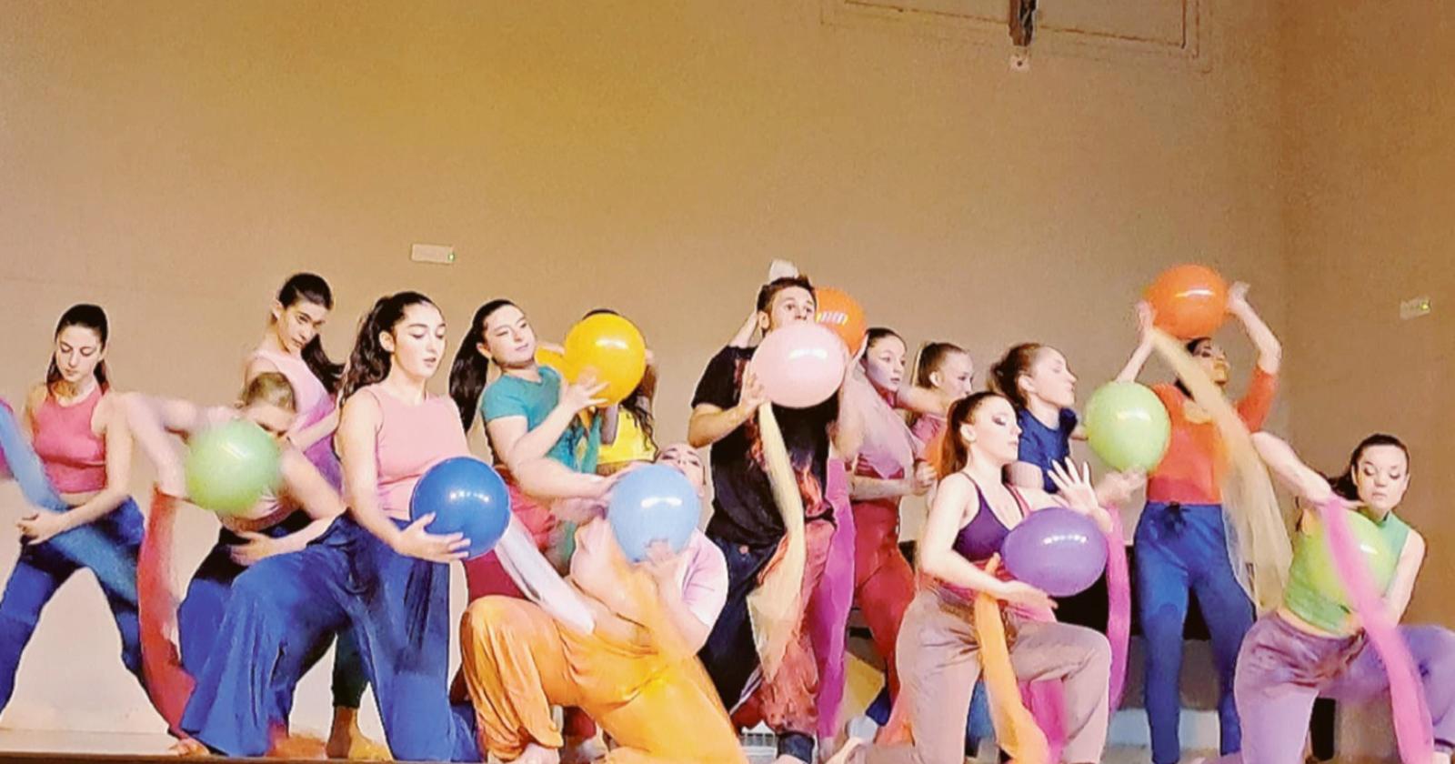 “Danza e canzoni da brividi”