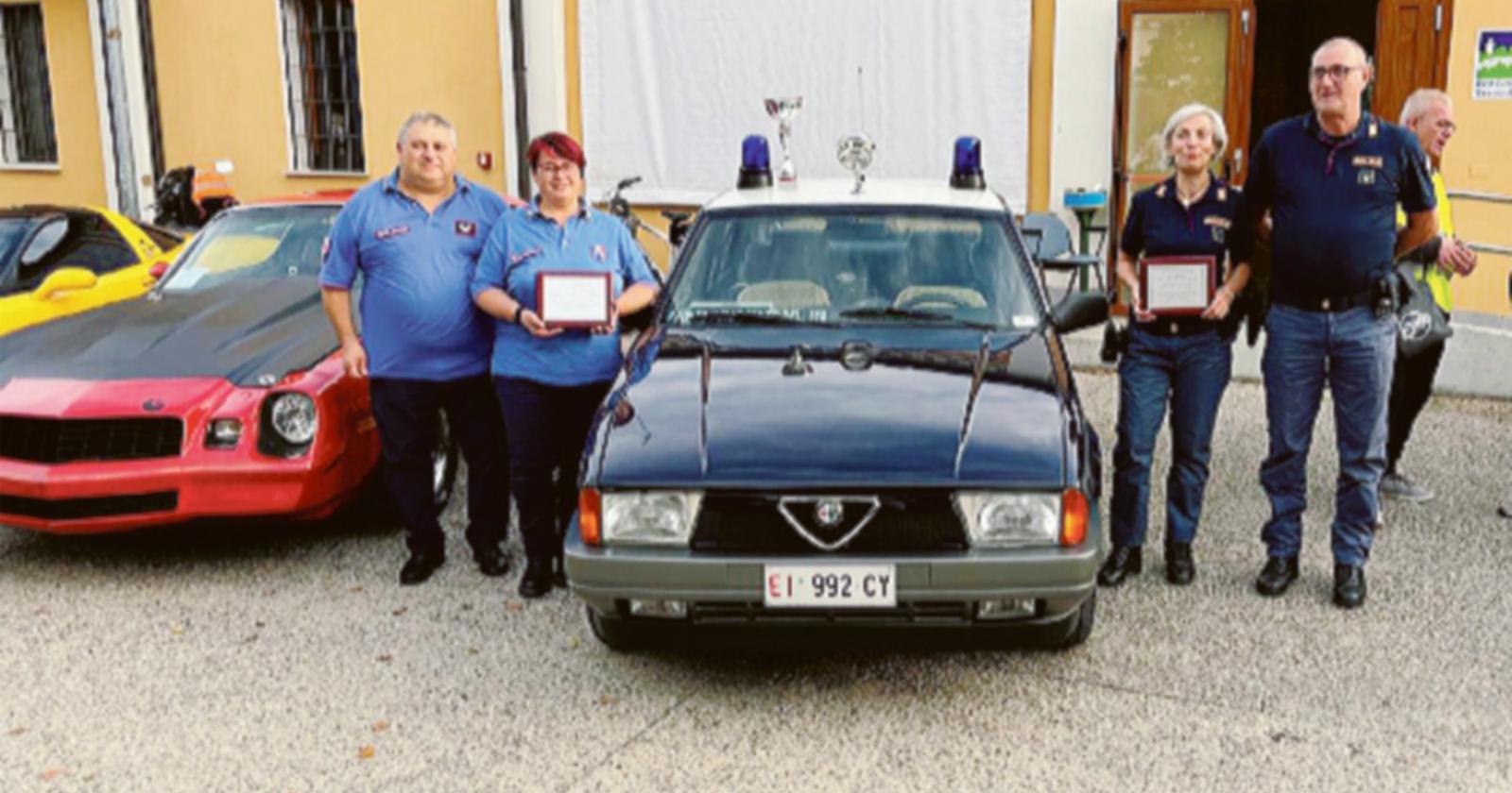 Le auto storiche invadono il centro storico