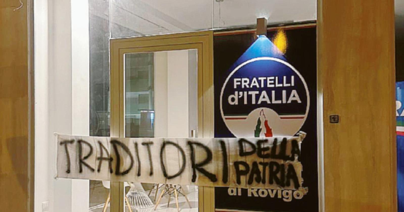 “Traditori” ai Fratelli