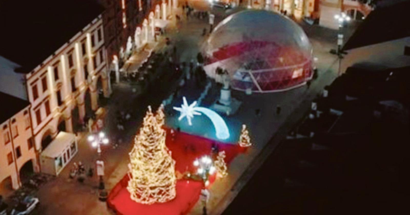 Al “Dome” irrompe la movida