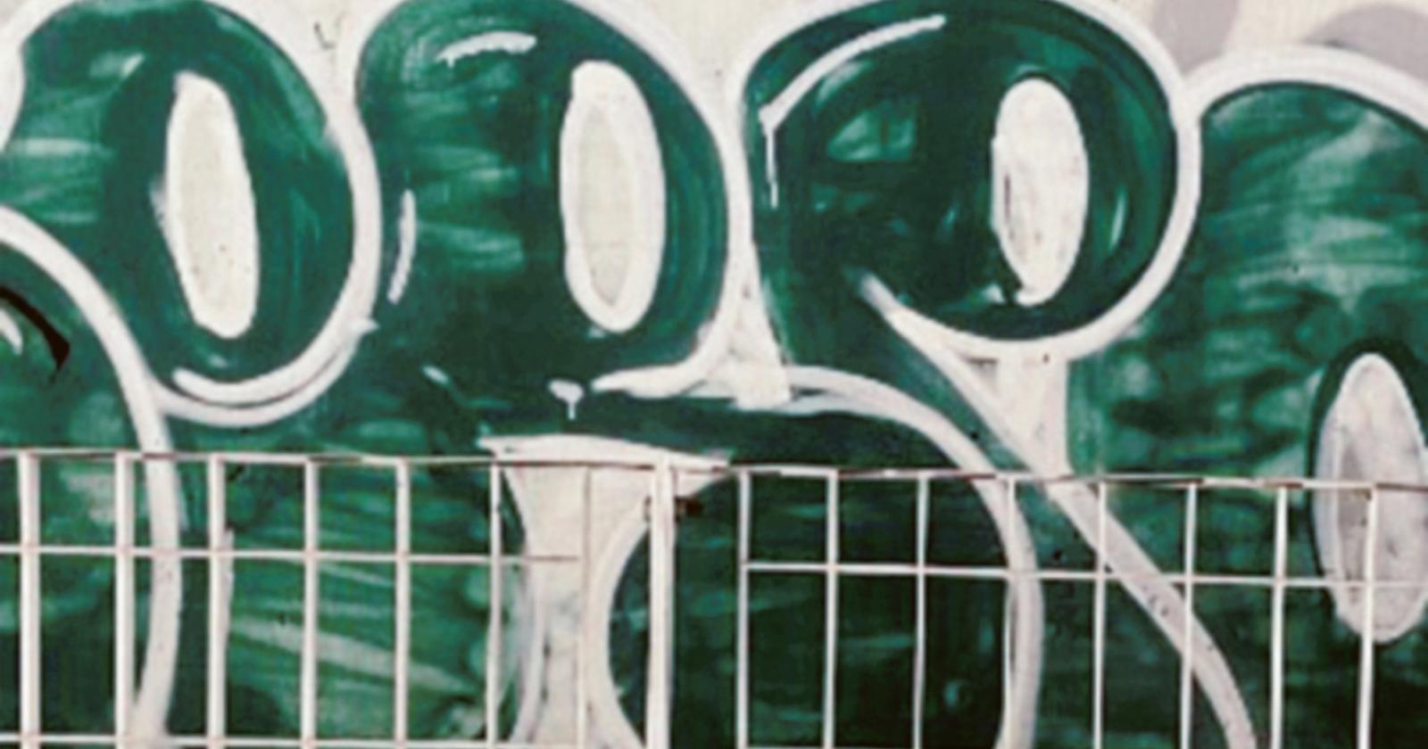 Retake pronta a coprire i graffiti dei vandali 