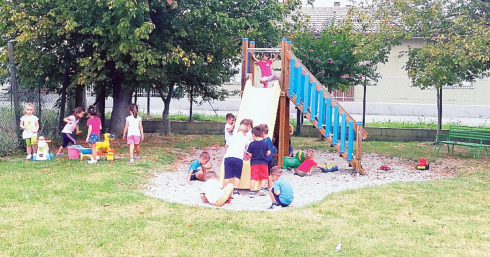 Pochi iscritti, la scuola chiude