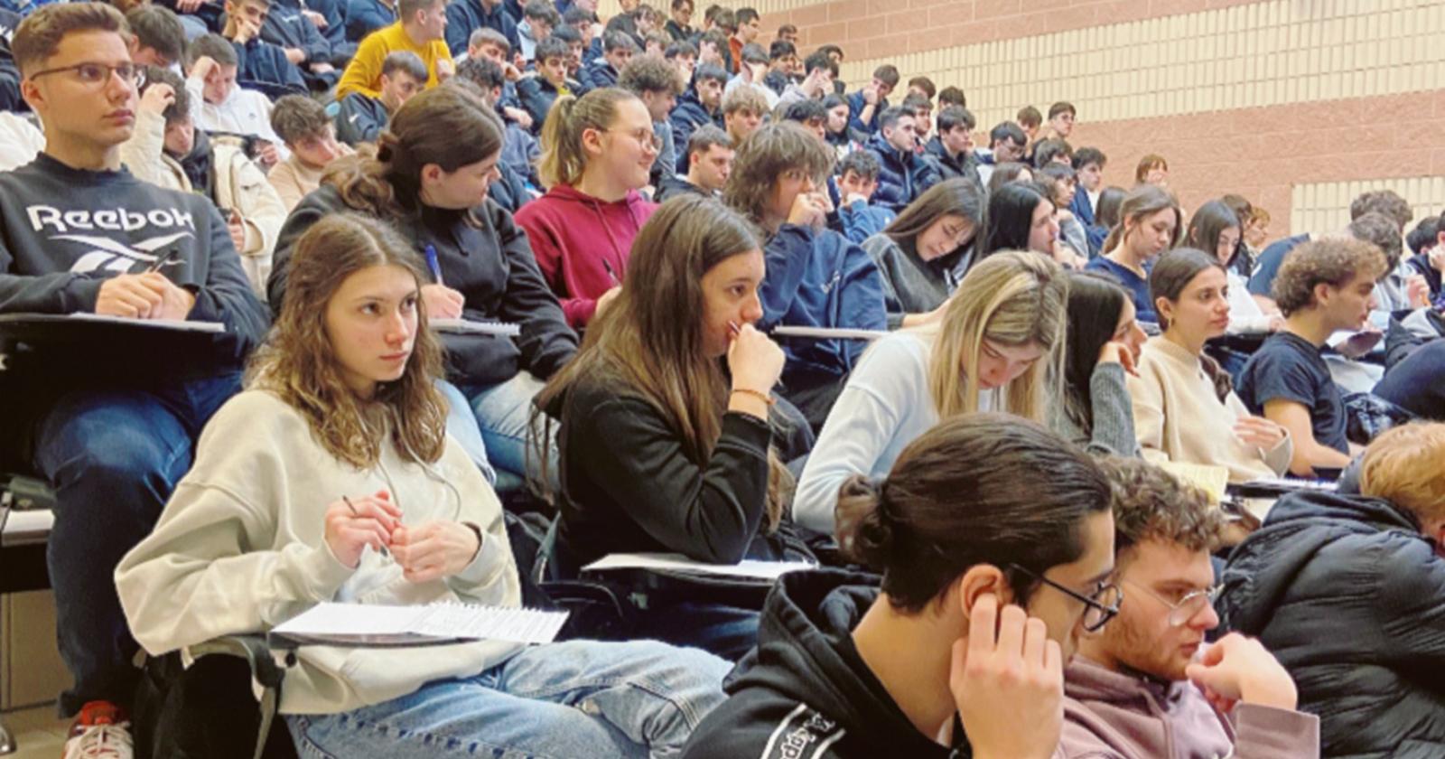 I ragazzi a tu per tu col cosmo 