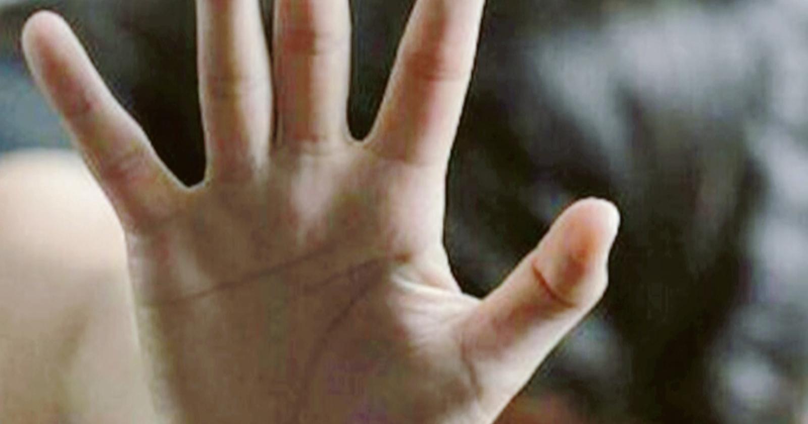 “Molestie all’amica della figlia”: genitore condannato