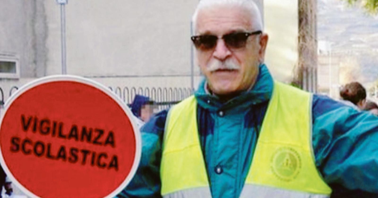 Un nuovo nonno vigile in paese