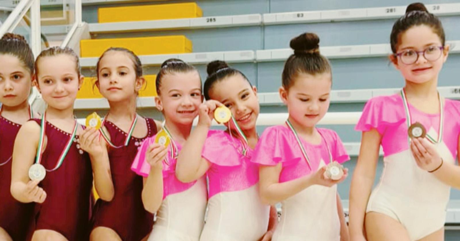 Sar Gimnasia, pioggia di medaglie