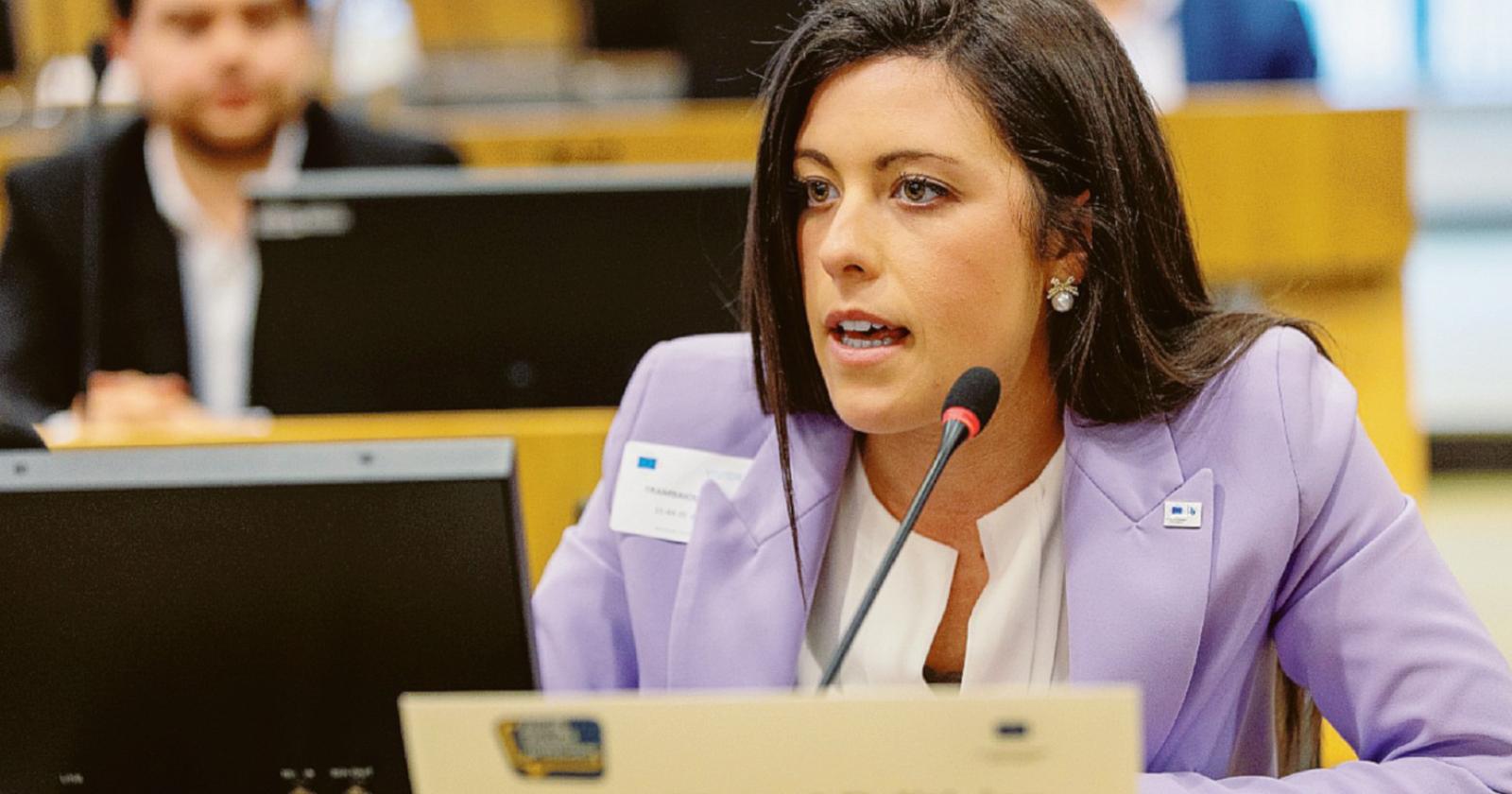 “Ridurre la distanza tra cittadini e istituzioni”