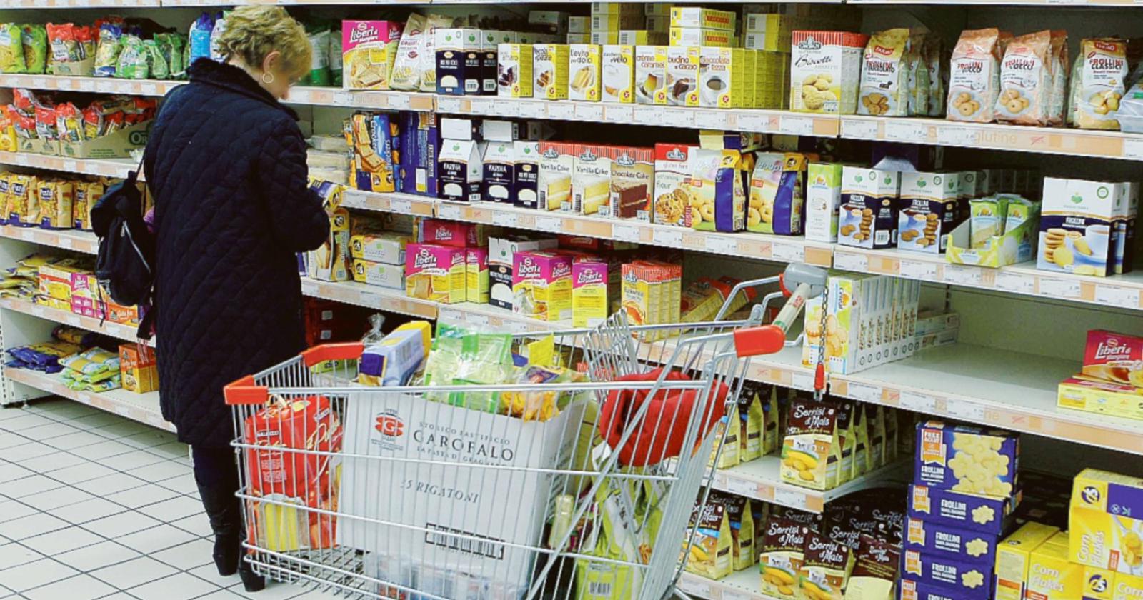 La corsa che ci svuota le tasche