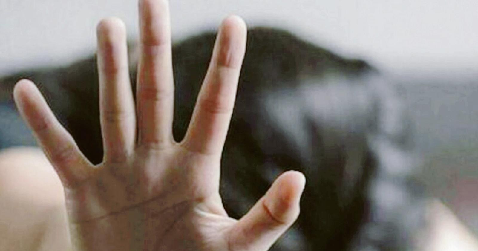 &ldquo;Stuprata dallo zio a nove anni&rdquo;