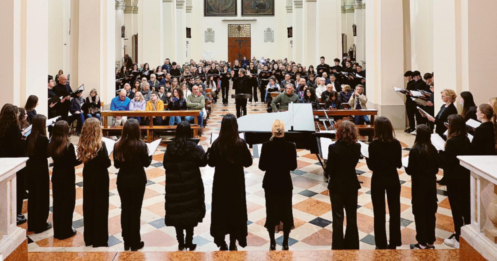 Atmosfere medievali in basilica