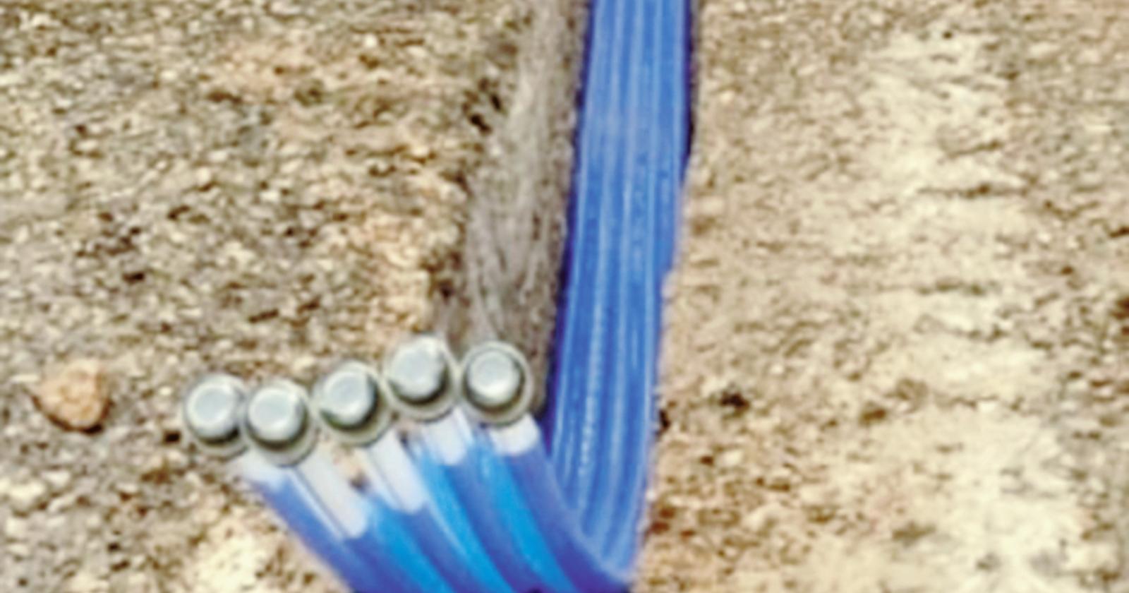 “Questa fibra devasta le strade”