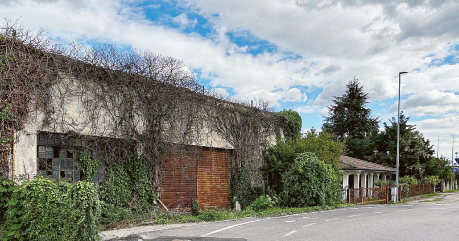 Eurospin punta su viale Porta Adige