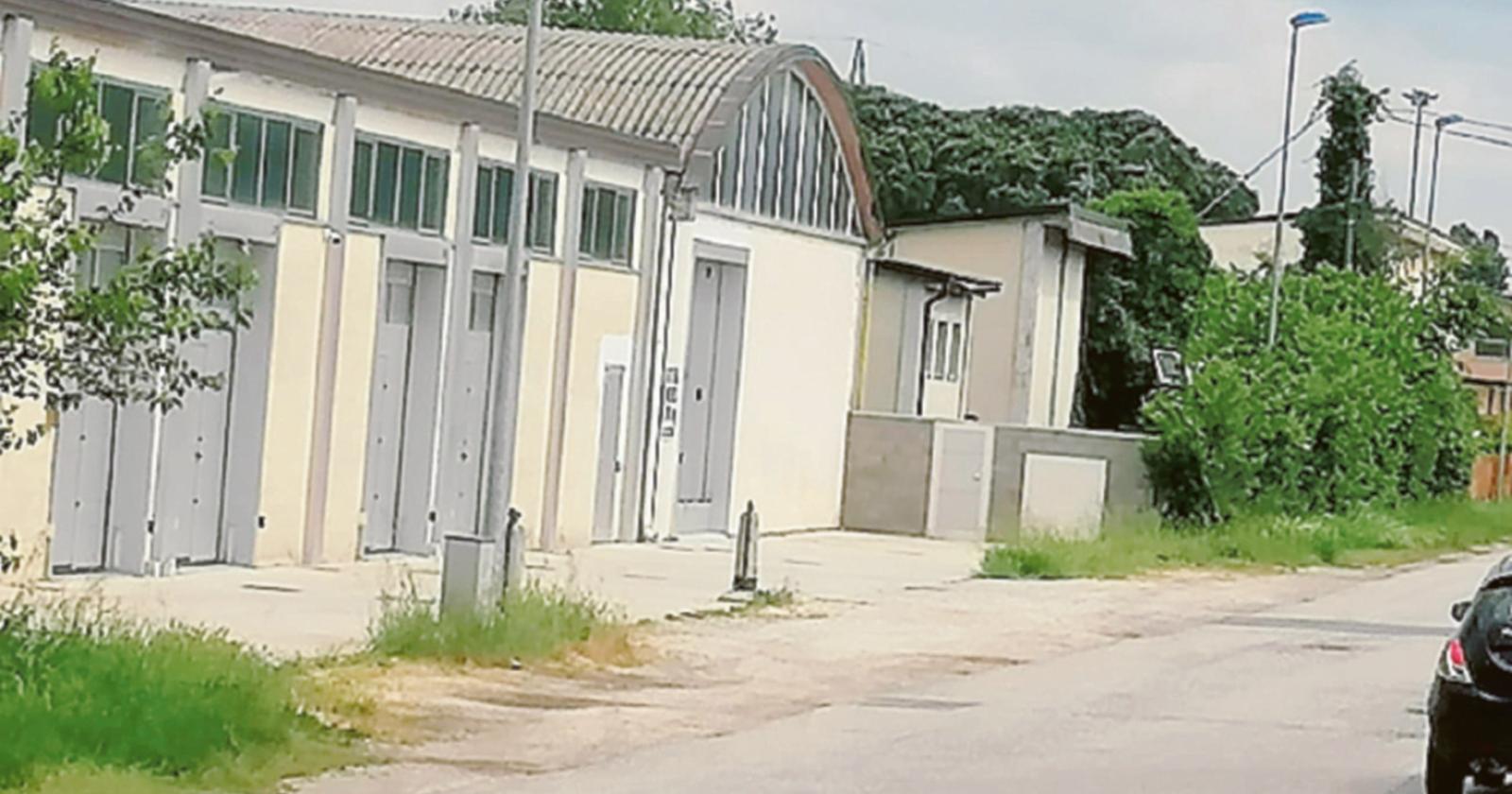 A otto mesi dall&rsquo;incidente il palo ancora non c&rsquo;&egrave;