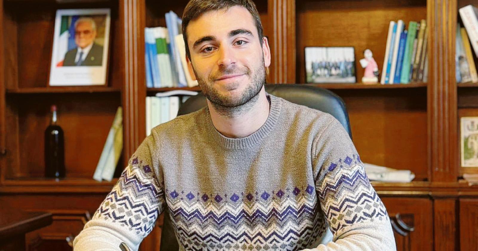 Canda, oltre 100mila euro per le ex scuole