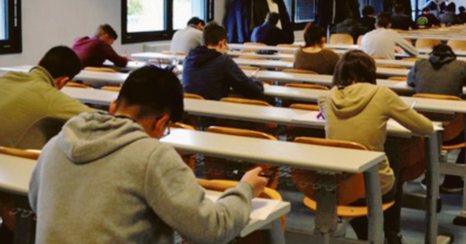 Via al bando aperto scuola per l’anno 2025-26