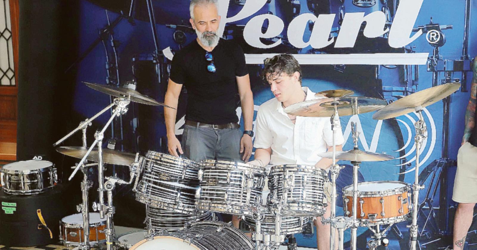 Le percussioni si prendono la scena