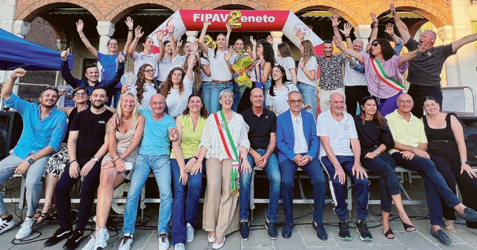 I campioni del volley scendono in piazza
