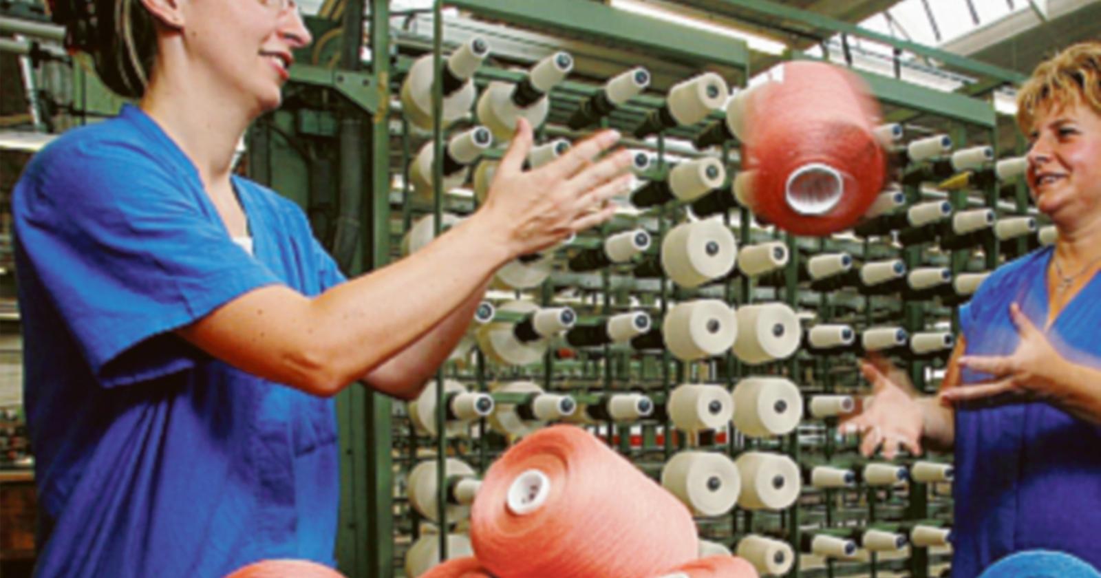 Più donne in fabbrica con i profili Stem
