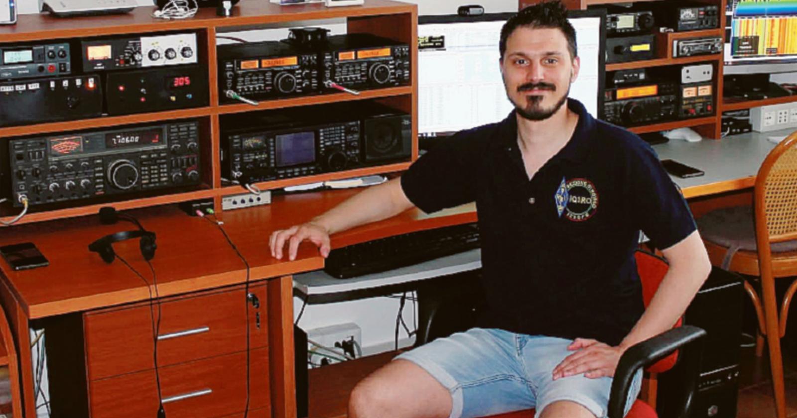 Il re dei radioamatori è lui!