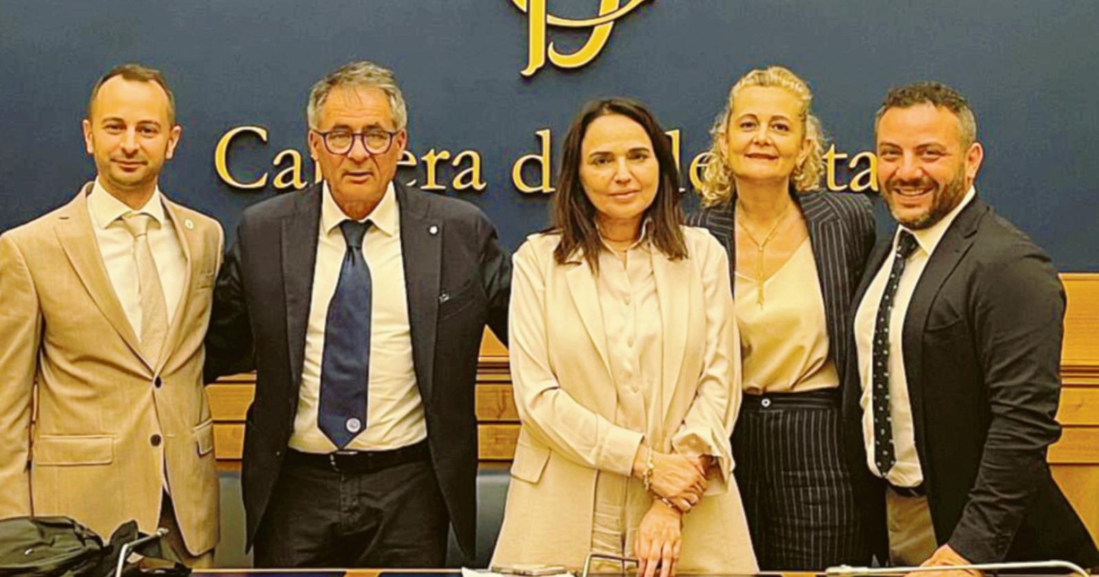La spending review “uccide i piccoli”