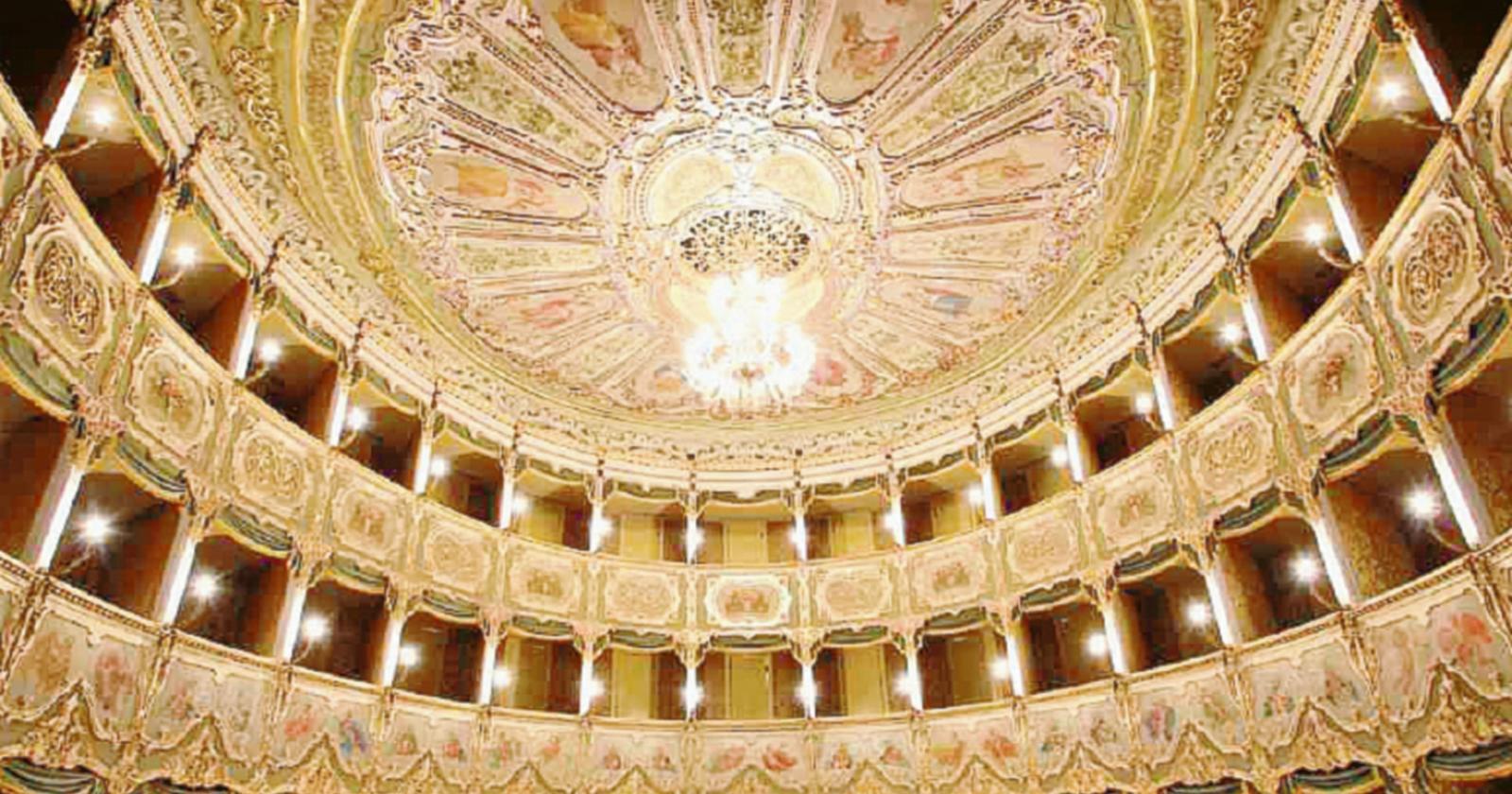 Stagione teatrale, su il sipario