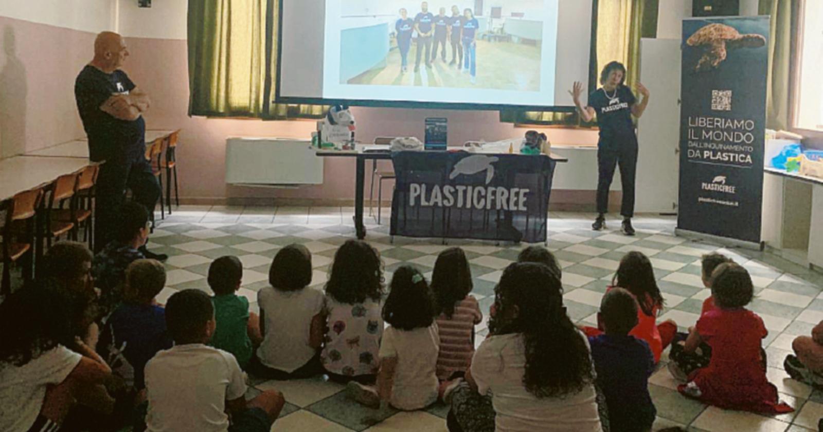 Plastic Free sale in cattedra