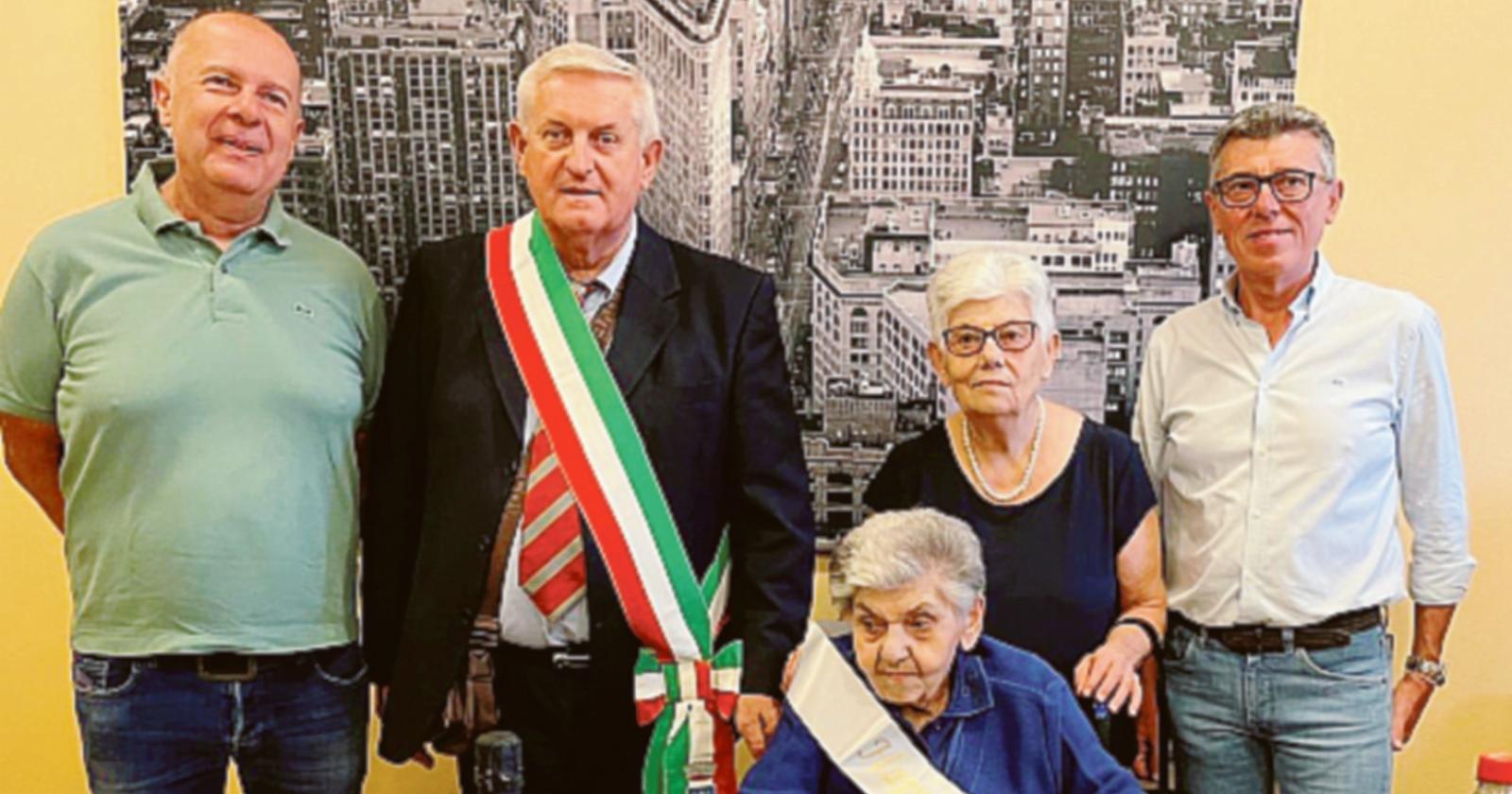 Sara Ghirelli festeggia il secolo di vita 